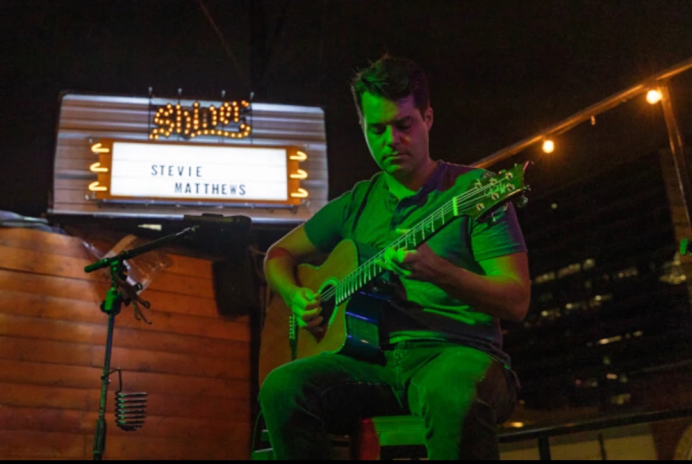 Stevie playing under his name on the marquee